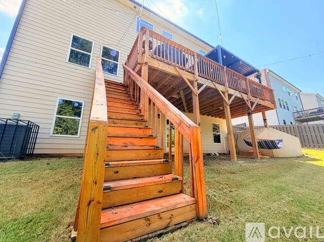 East Point House: 2212 Cormac Street