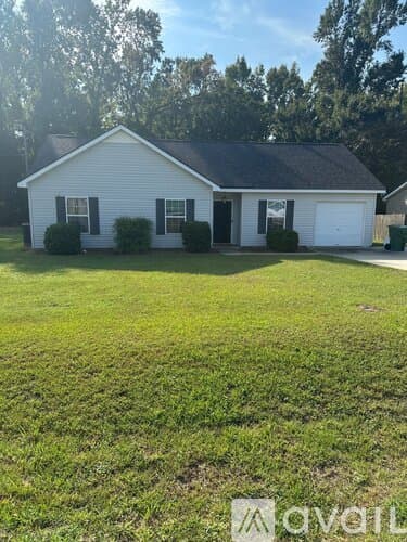 Statesboro House: 5068 Scotch Pine Avenue