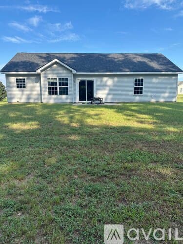 Statesboro House: 5068 Scotch Pine Avenue