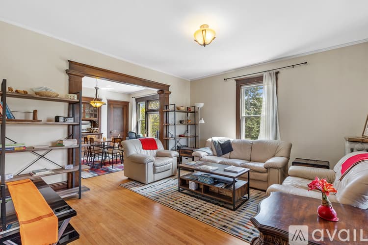 Minneapolis Apartment: 2329 27th Ave S