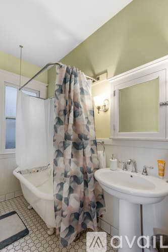 Minneapolis Apartment: 2329 27th Ave S