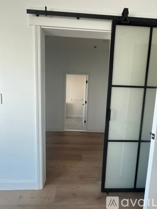Boston Apartment: 1077 1079 Dorchester Avenue