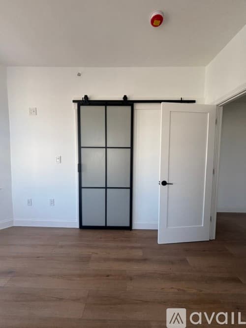 Boston Apartment: 1077 1079 Dorchester Avenue