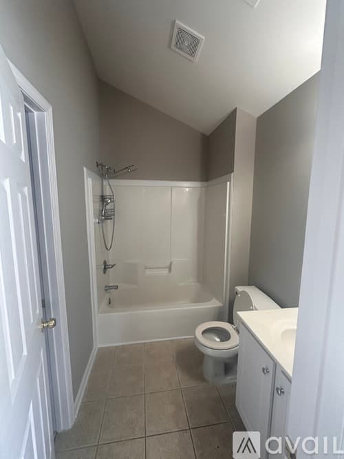 Athens House: 249 Wiltshire Dr