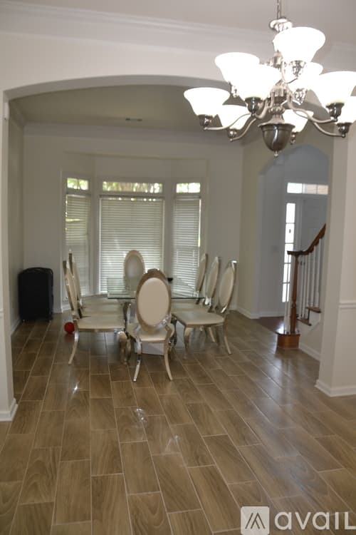 Marietta House: 2208 Snug Harbor Northeast