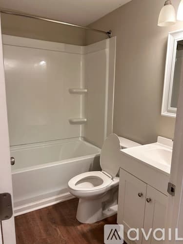 Gainesville Townhome: 17 Liberty St