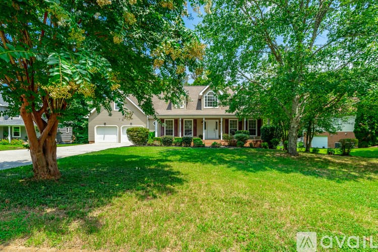 Ooltewah House: 6405 Flag Point Drive