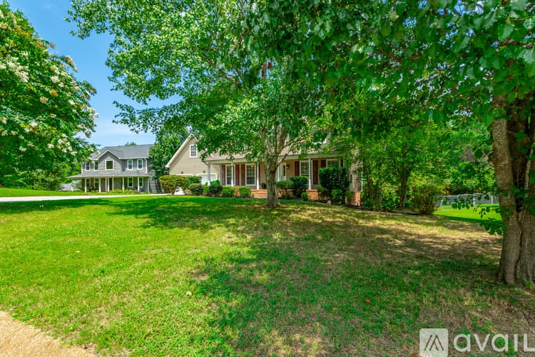 Ooltewah House: 6405 Flag Point Drive