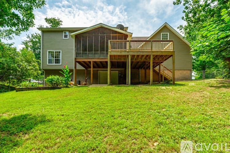 Ooltewah House: 6405 Flag Point Drive