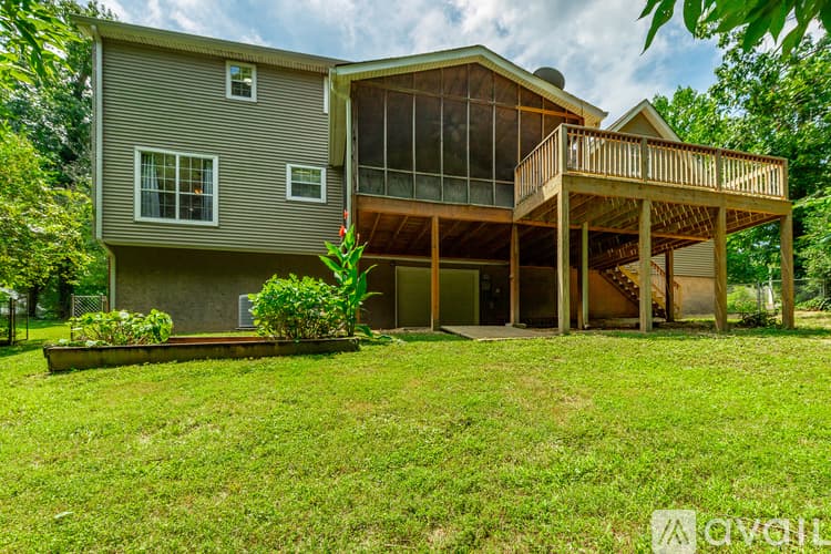 Ooltewah House: 6405 Flag Point Drive