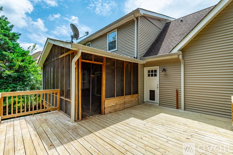 Ooltewah House: 6405 Flag Point Drive