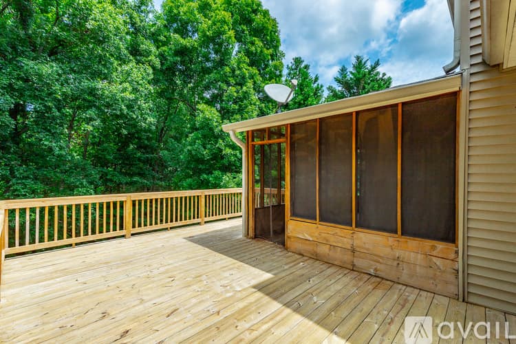 Ooltewah House: 6405 Flag Point Drive