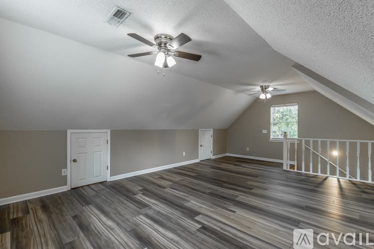 Ooltewah House: 6405 Flag Point Drive