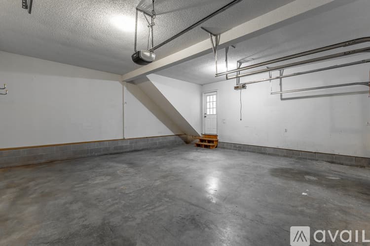 Ooltewah House: 6405 Flag Point Drive