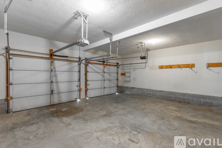 Ooltewah House: 6405 Flag Point Drive