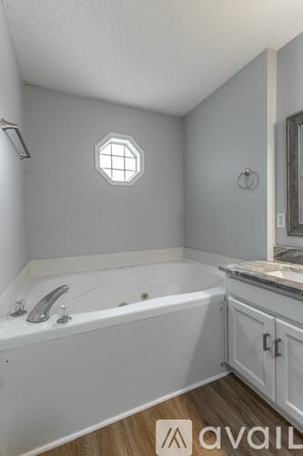 Ooltewah House: 6405 Flag Point Drive