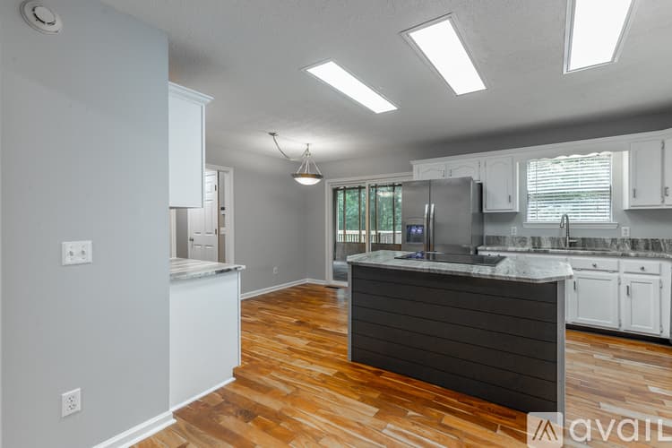 Ooltewah House: 6405 Flag Point Drive