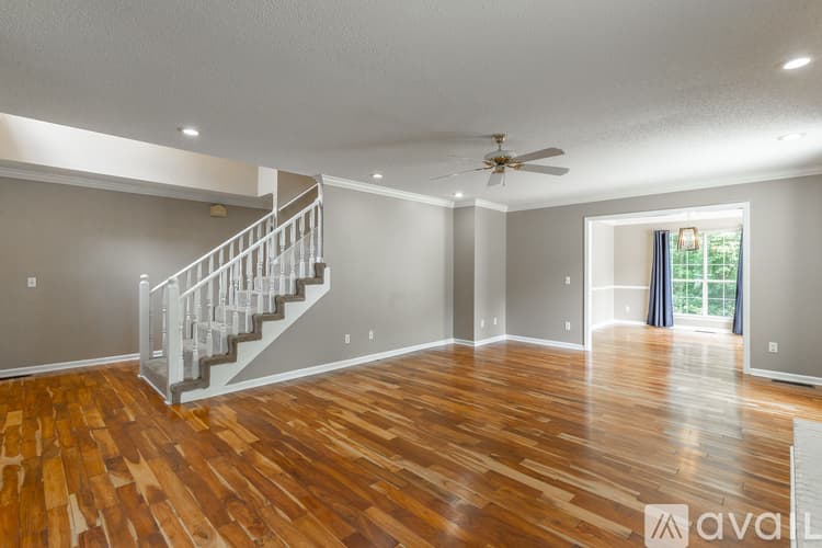 Ooltewah House: 6405 Flag Point Drive
