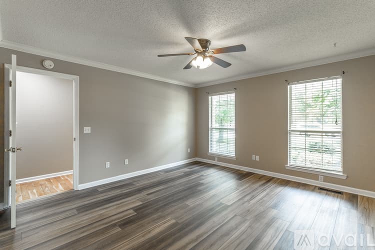 Ooltewah House: 6405 Flag Point Drive