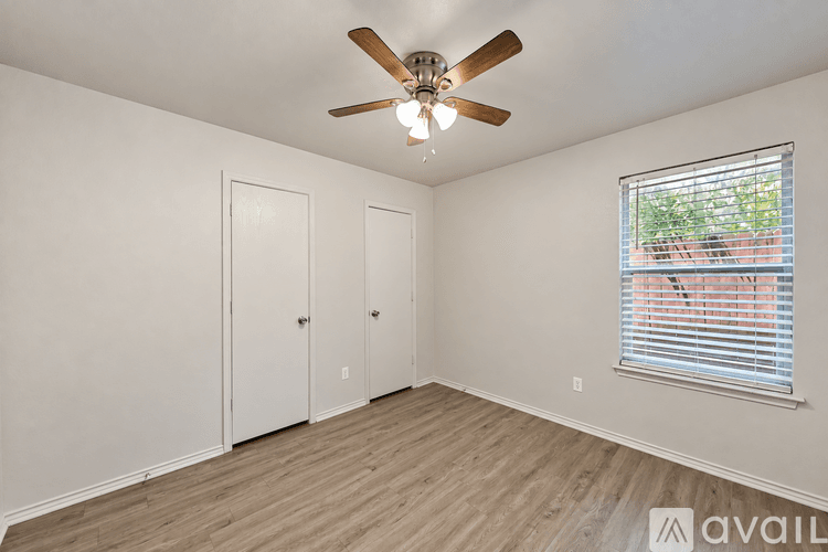 Belton Apartment: 415 E 4th Ave