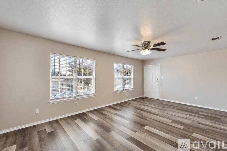 Belton Apartment: 415 E 4th Ave