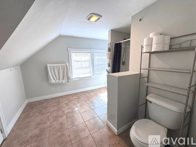 Providence Apartment: 73 Olney St