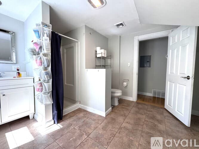 Providence Apartment: 171 Prospect St