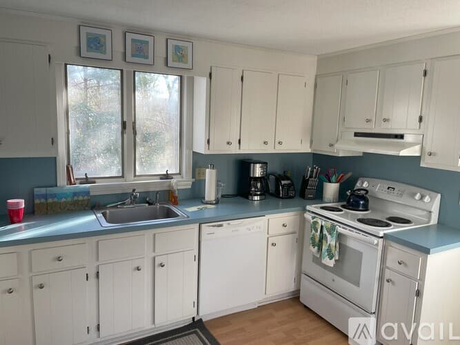 Sandwich House: 21 Oak Ridge Rd