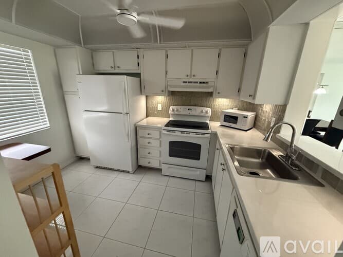 Delray Beach Condo: 14307 Bedford Drive