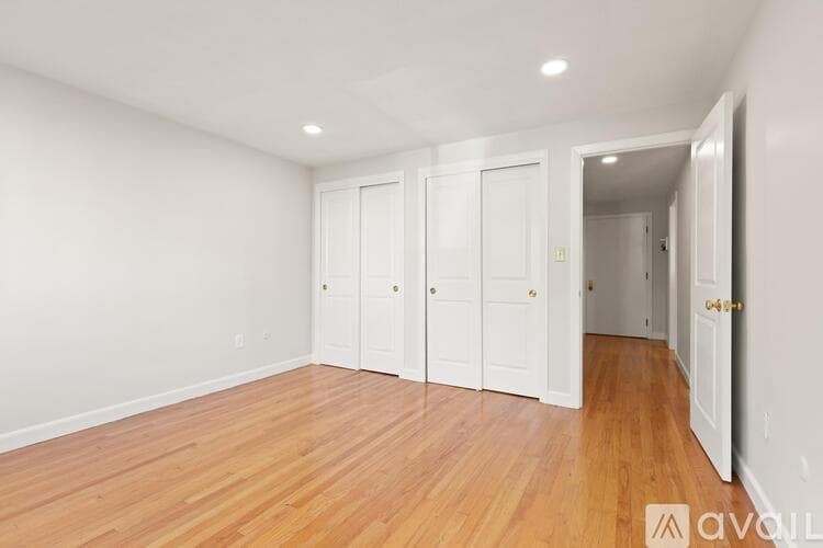 Arlington Condo: 215 Massachusetts Avenue