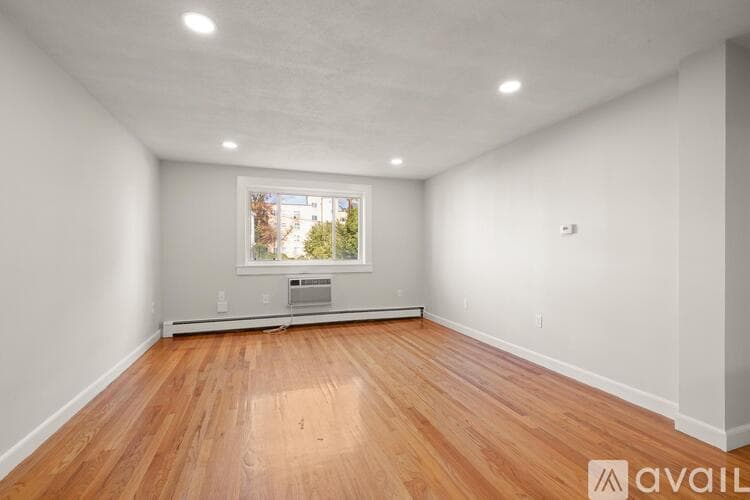Arlington Condo: 215 Massachusetts Avenue