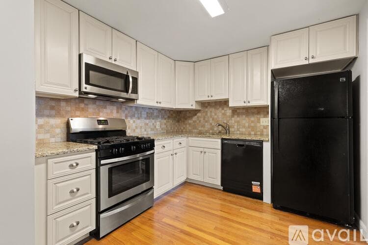 Arlington Condo: 215 Massachusetts Avenue