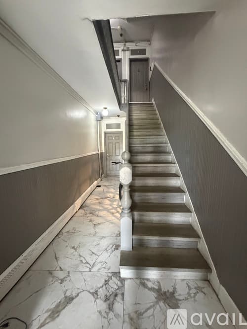 Jersey City Apartment: 68 Bevan St