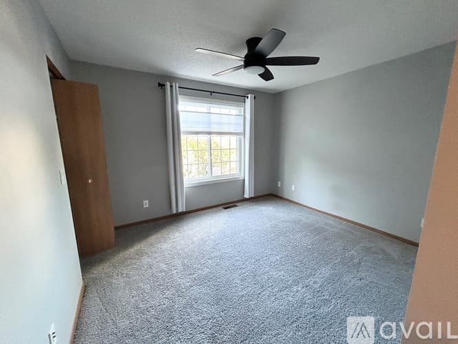 Apple Valley Townhome: 15535 Flyboat Lane