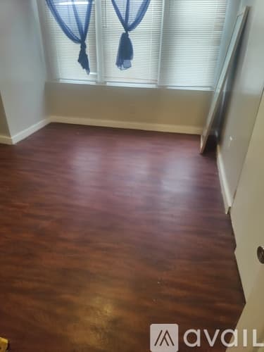 Philadelphia House: 5211 Florence Avenue