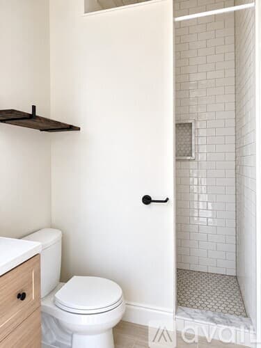 Amherst Apartment: 69 South Pleasant Street