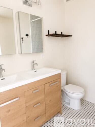 Amherst Apartment: 69 South Pleasant Street