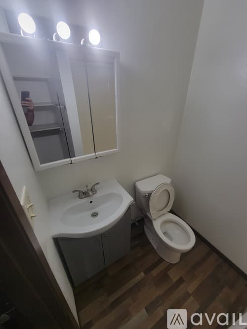 Sparta Apartment: 1005 St Anne St