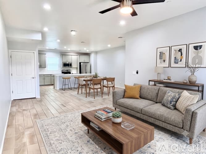 Phoenix Apartment: 3434 N Longview Ave