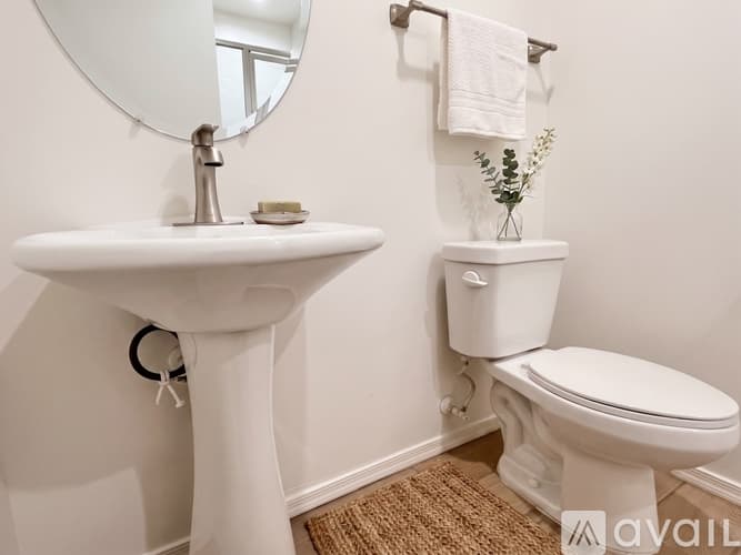 Phoenix Apartment: 3434 N Longview Ave