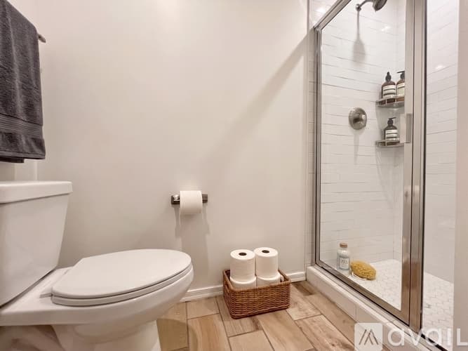 Phoenix Apartment: 3434 N Longview Ave