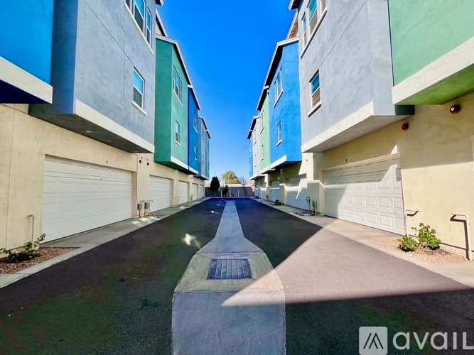 Phoenix Apartment: 3434 N Longview Ave
