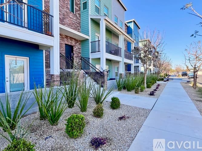 Phoenix Apartment: 3434 N Longview Ave