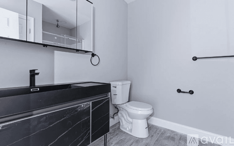 Central Falls Apartment: 387 Broad St