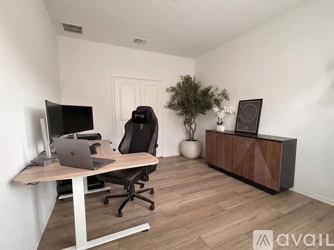 Georgetown House: 2109 Four Waters Loop