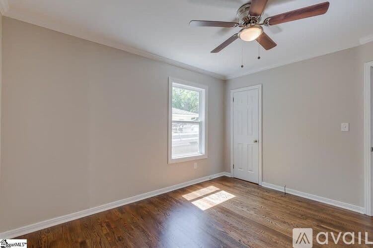 Greenville House: 201 Chipley Lane