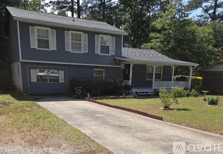 Jonesboro House: 10895 Thrasher Rd