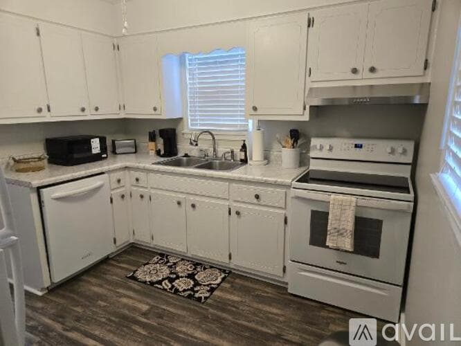 Augusta House: 2314 Cumming Rd