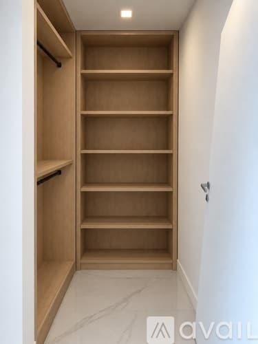 Hallandale Beach Apartment: 1000 E Hallandale Beach Blvd