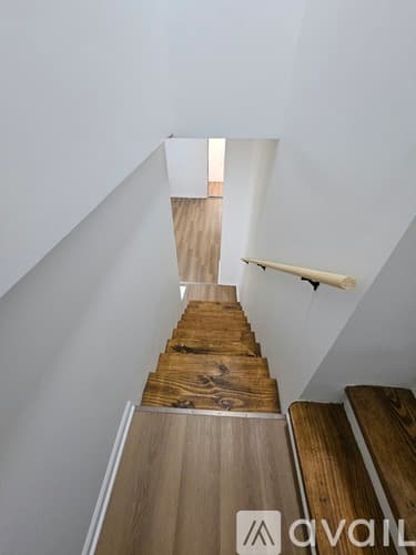 Chicago House: 7042 S Vernon Ave